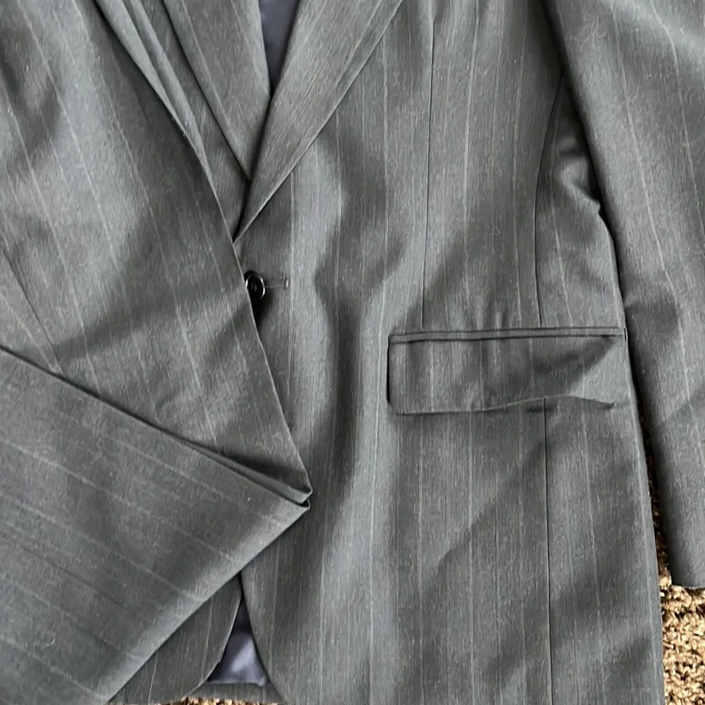 Haggar Clothing Co pinstripe pantsuit
